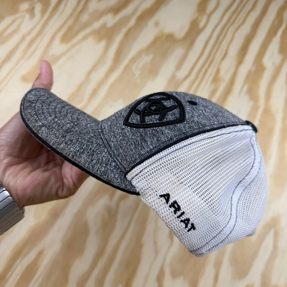 Ariat Kids Gray Heather White Mesh Snapback Trucker Hat Embroidered Logo Cap